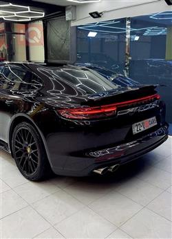 بورش باناميرا